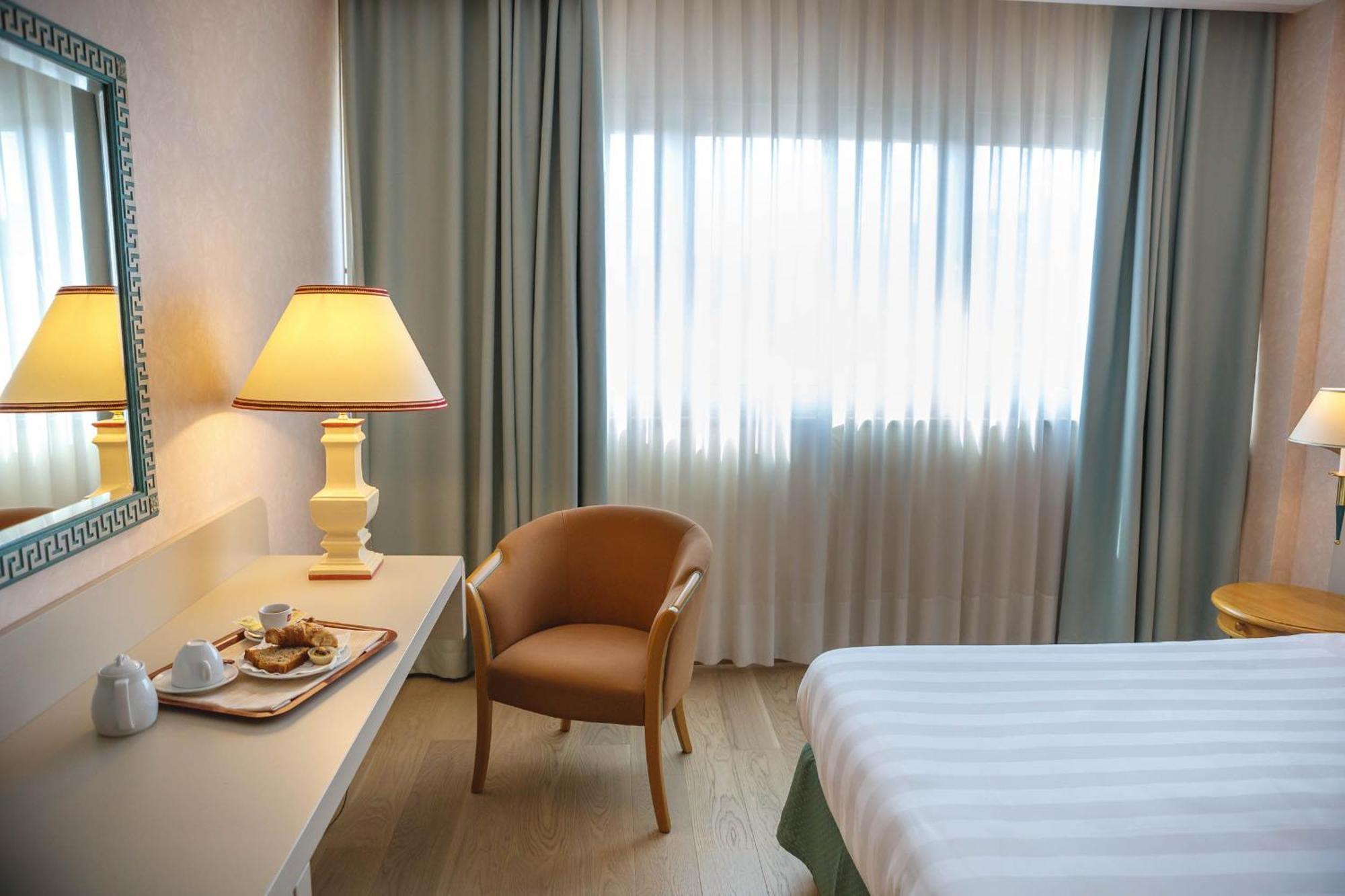 Perugia Plaza Hotel Extérieur photo