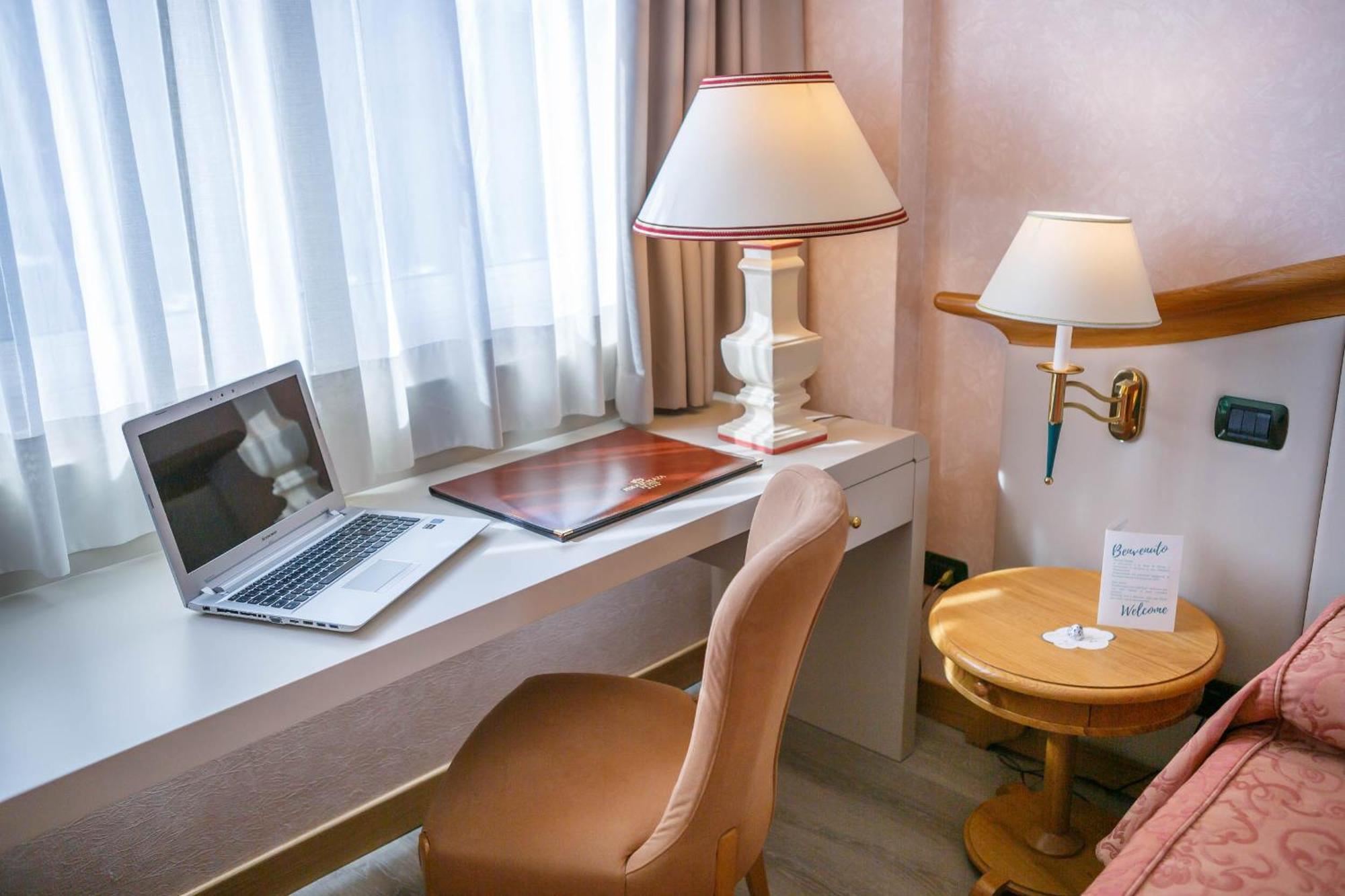Perugia Plaza Hotel Extérieur photo